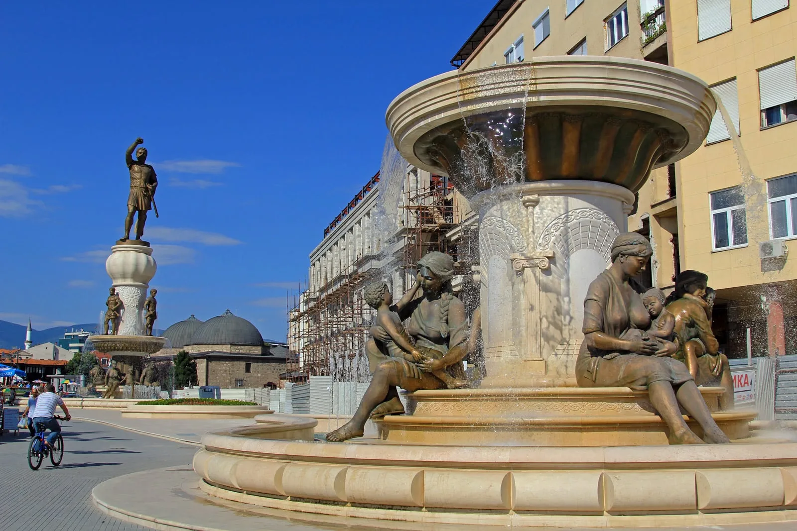 statues in skopje