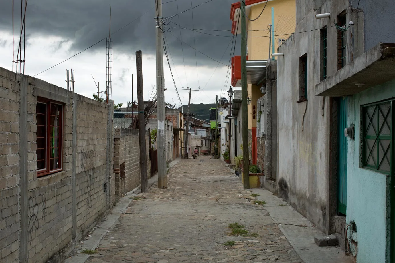 Peeking down the alley in Oaxaca