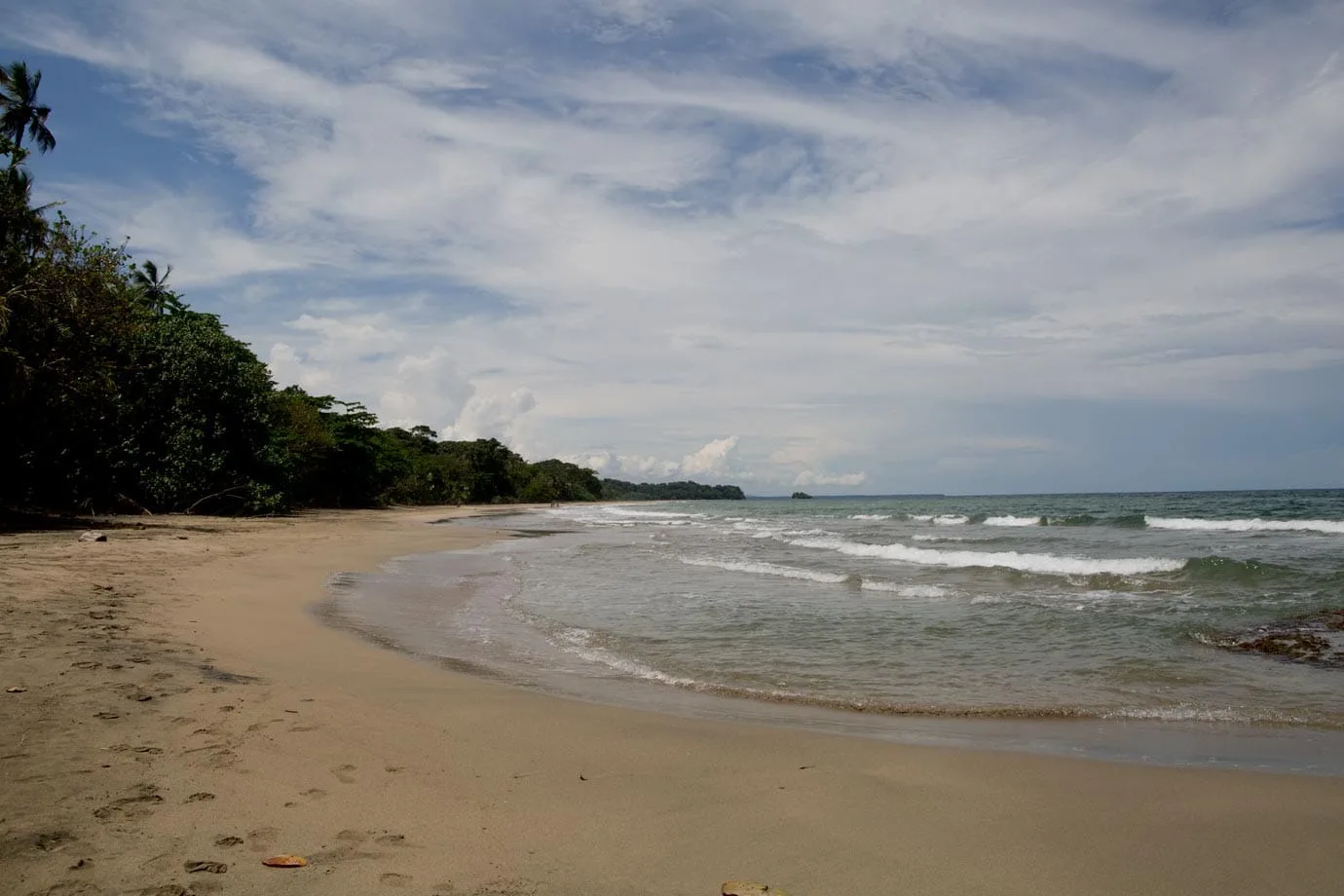 A quiet beach outside Puerto Viejo