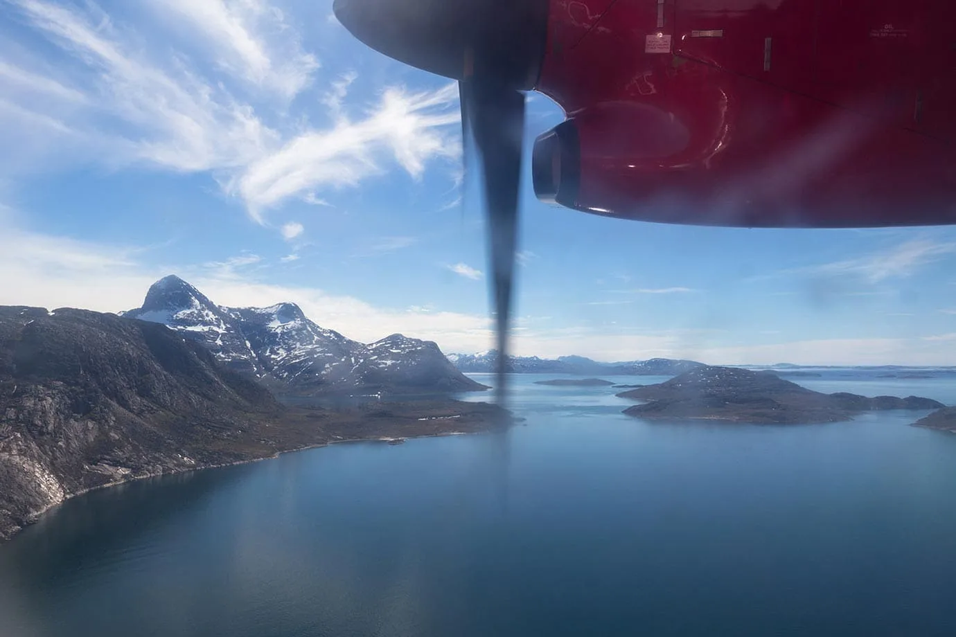 Flying into Nuuk
