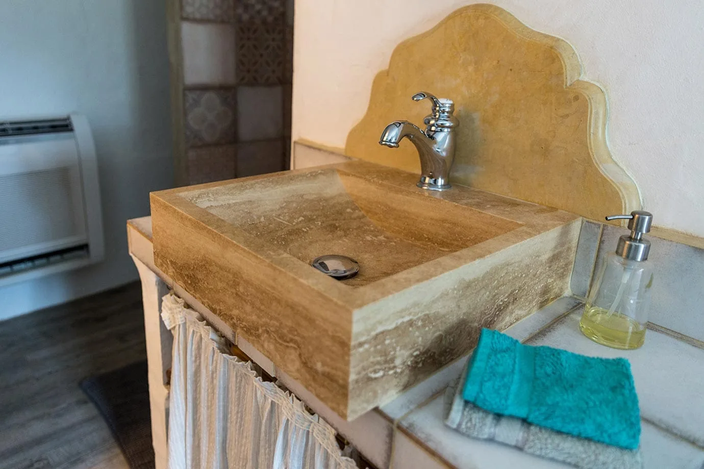 Sink at Le Coeurisier