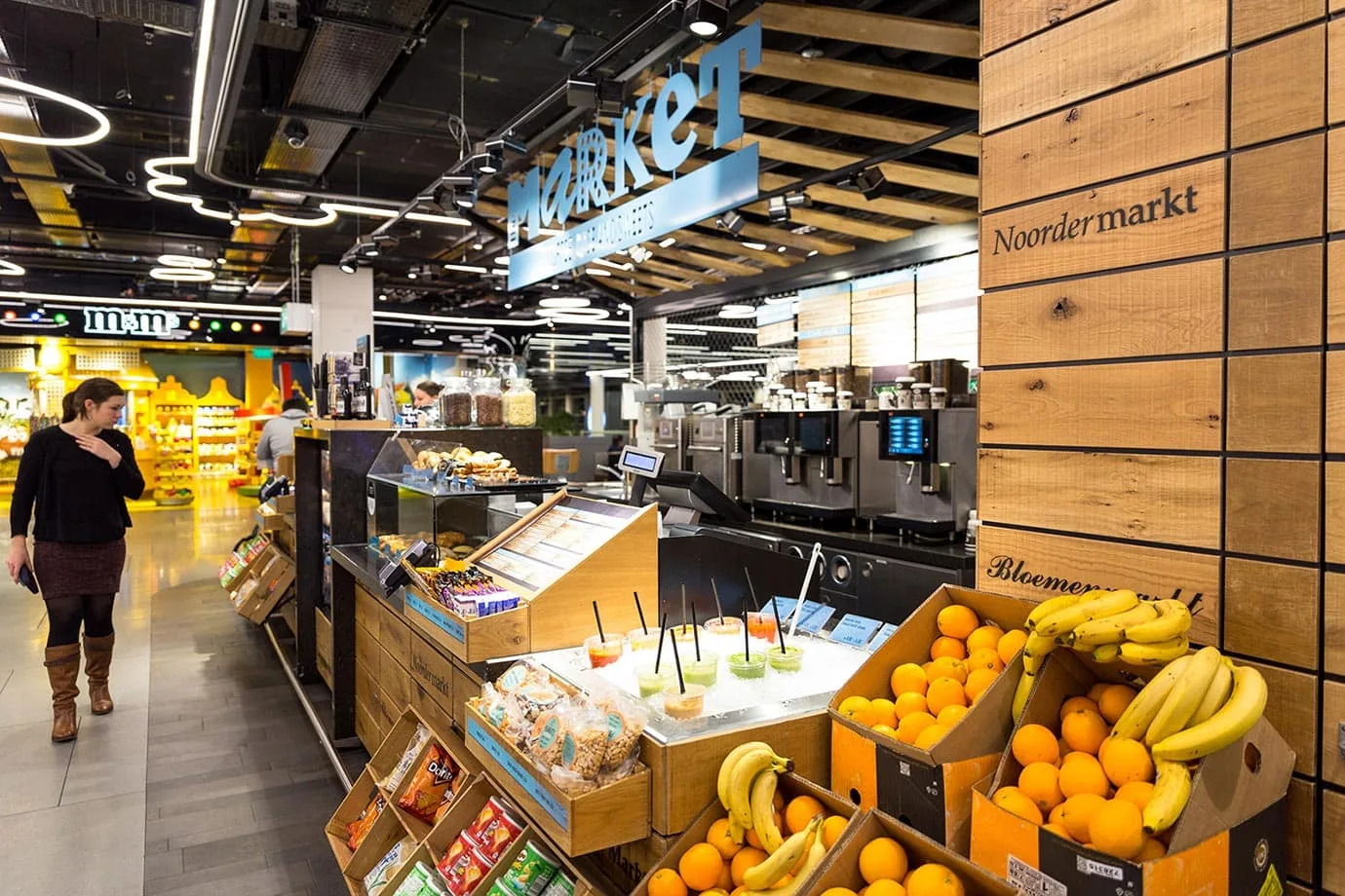 Fruit market at Schiphol Airport