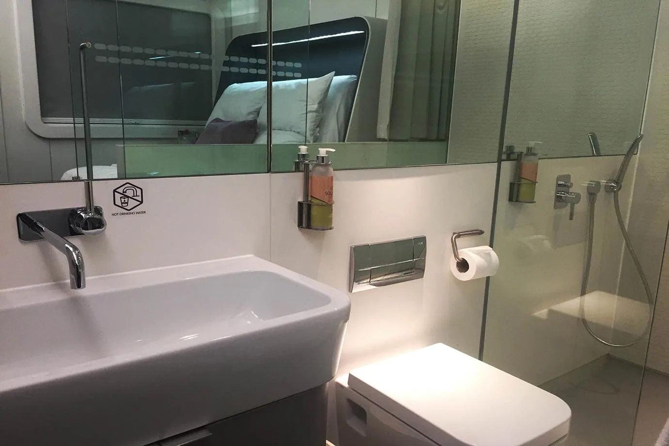 london gatwick yotel