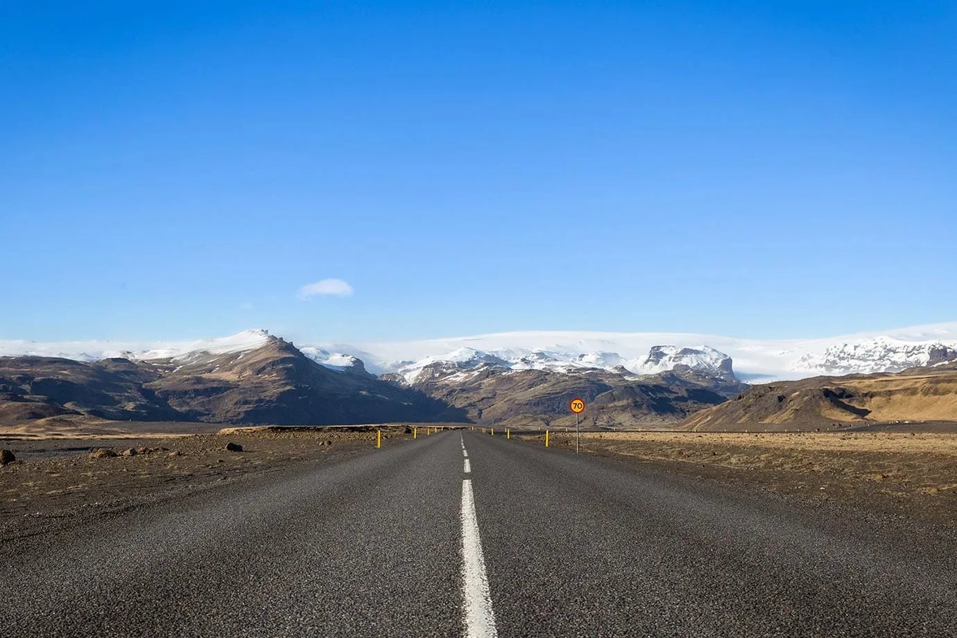 driving in iceland