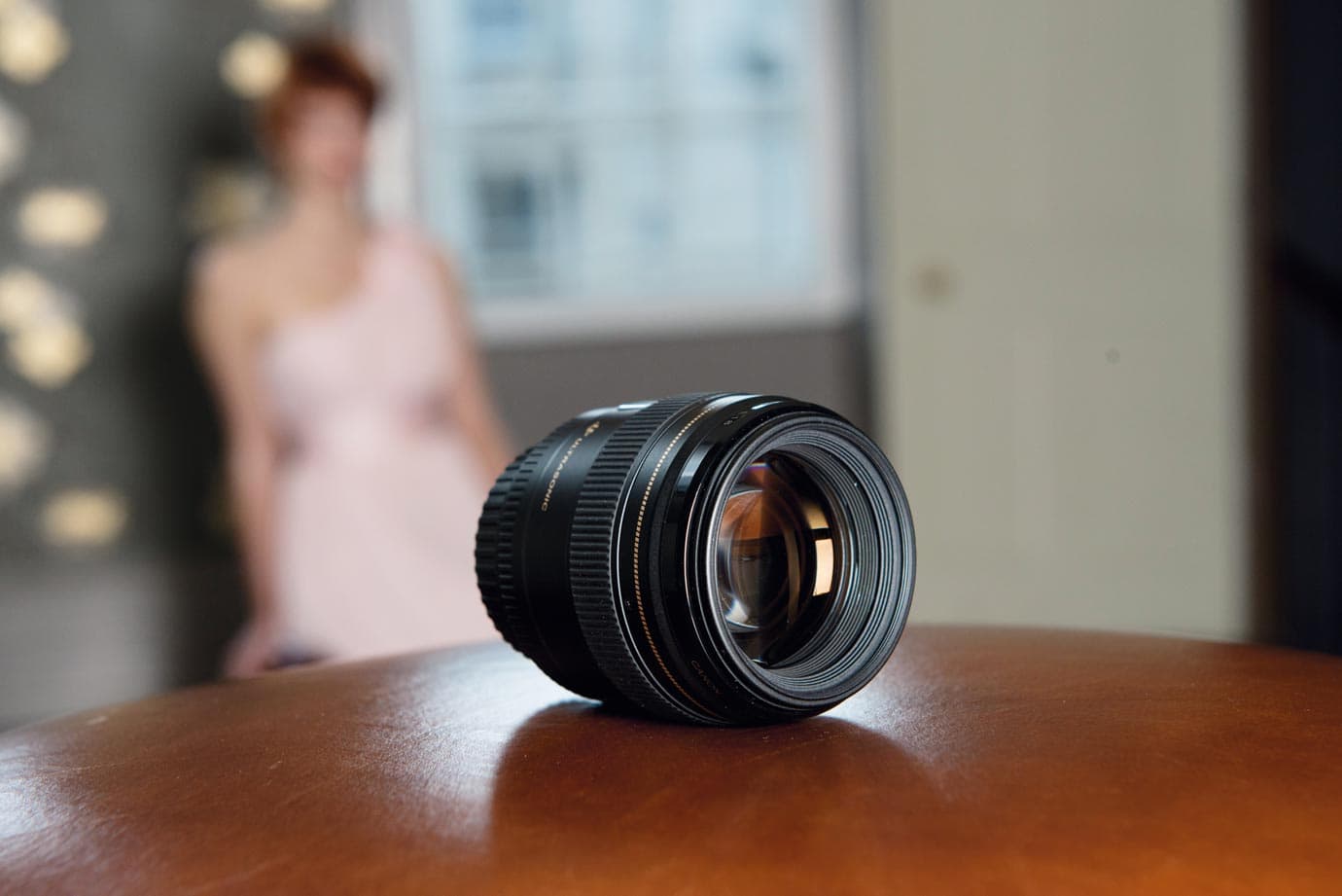 Canon 85mm f/1.8 lens