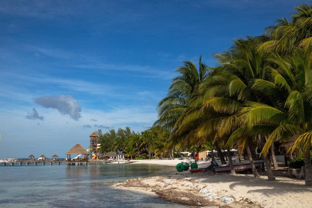 Isla Mujares, Mexico