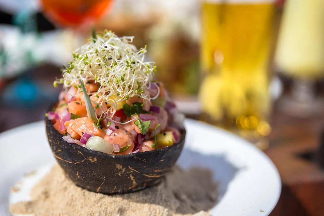 Lunch a Unico Beach
