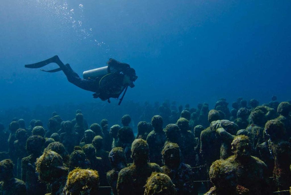 Diving the MUSA Cancun Underwater Museum (2024 Guide)