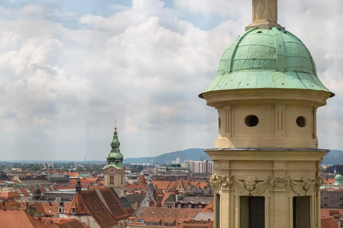 where to stay in graz