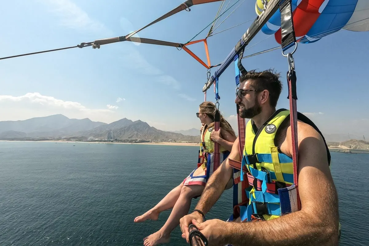 parasailing in the uae