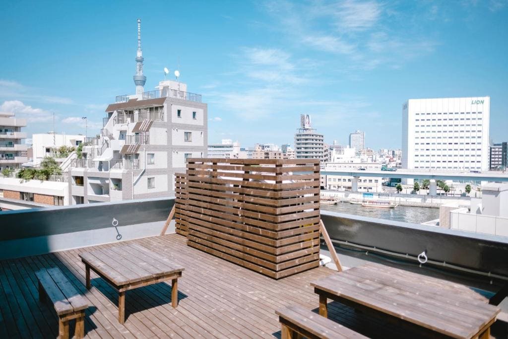 Nui. Hostel & Bar Lounge