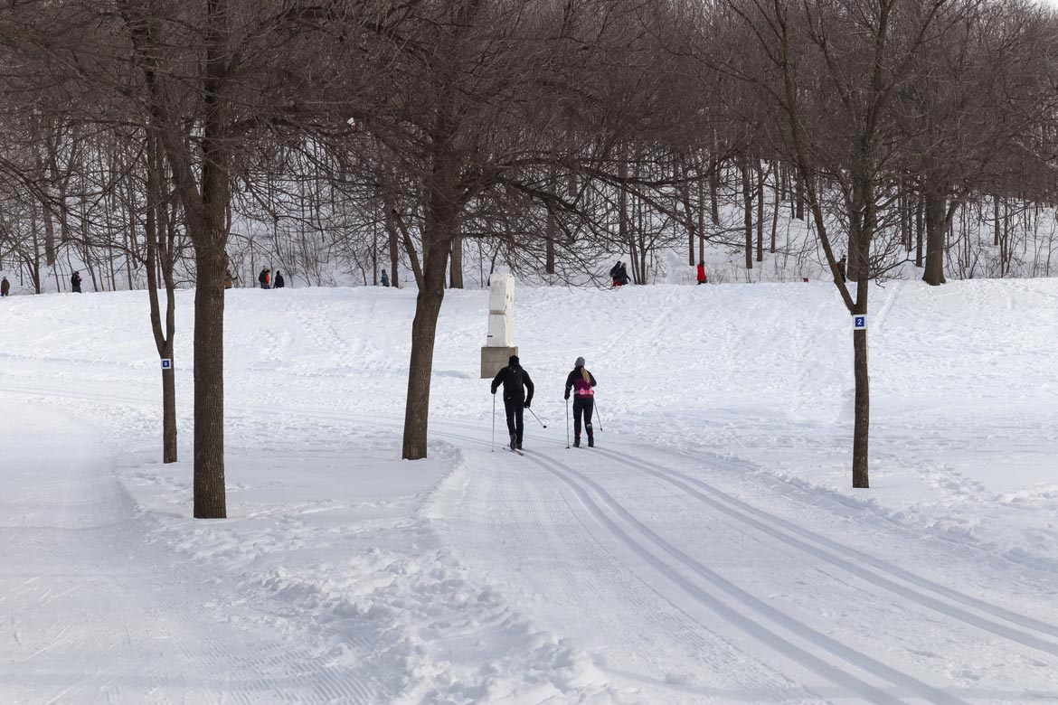 cross country skiing mount royal park