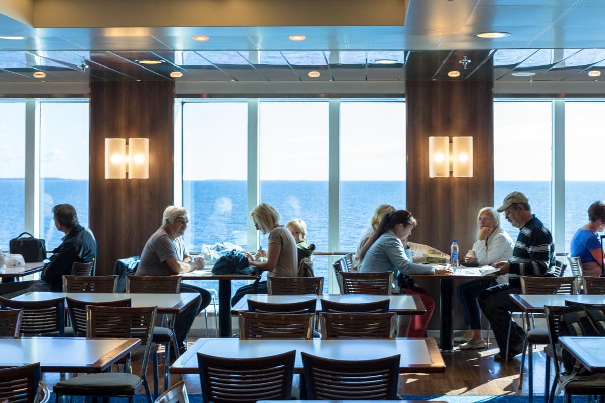 restaurants on the helsinki tallinn ferry