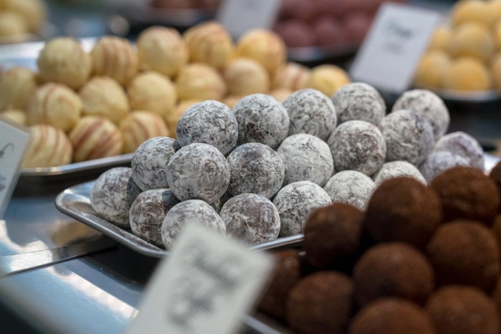 food at markthalle stuttgart