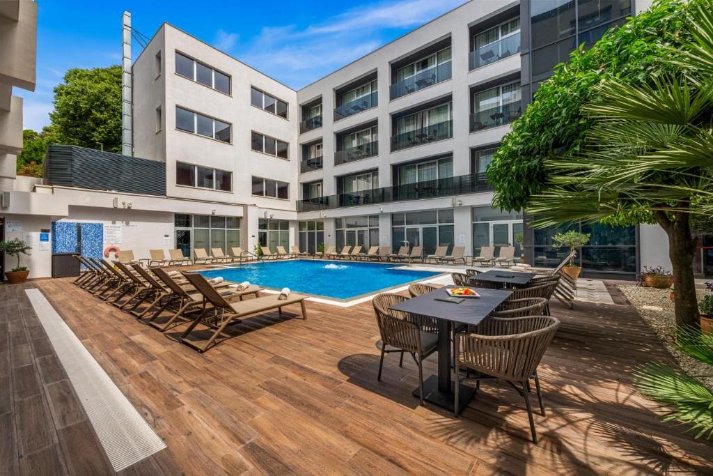 hotel lero