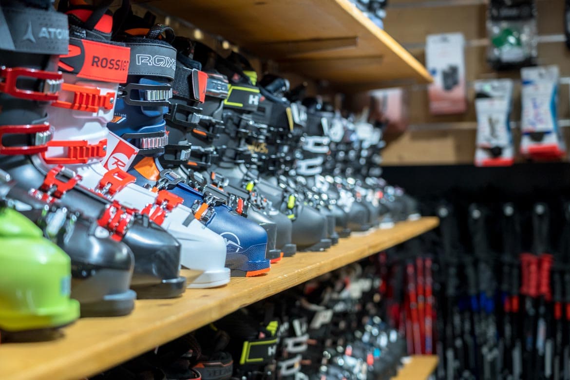 ski boot hire