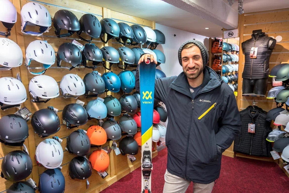 Ski wear shop hire near me