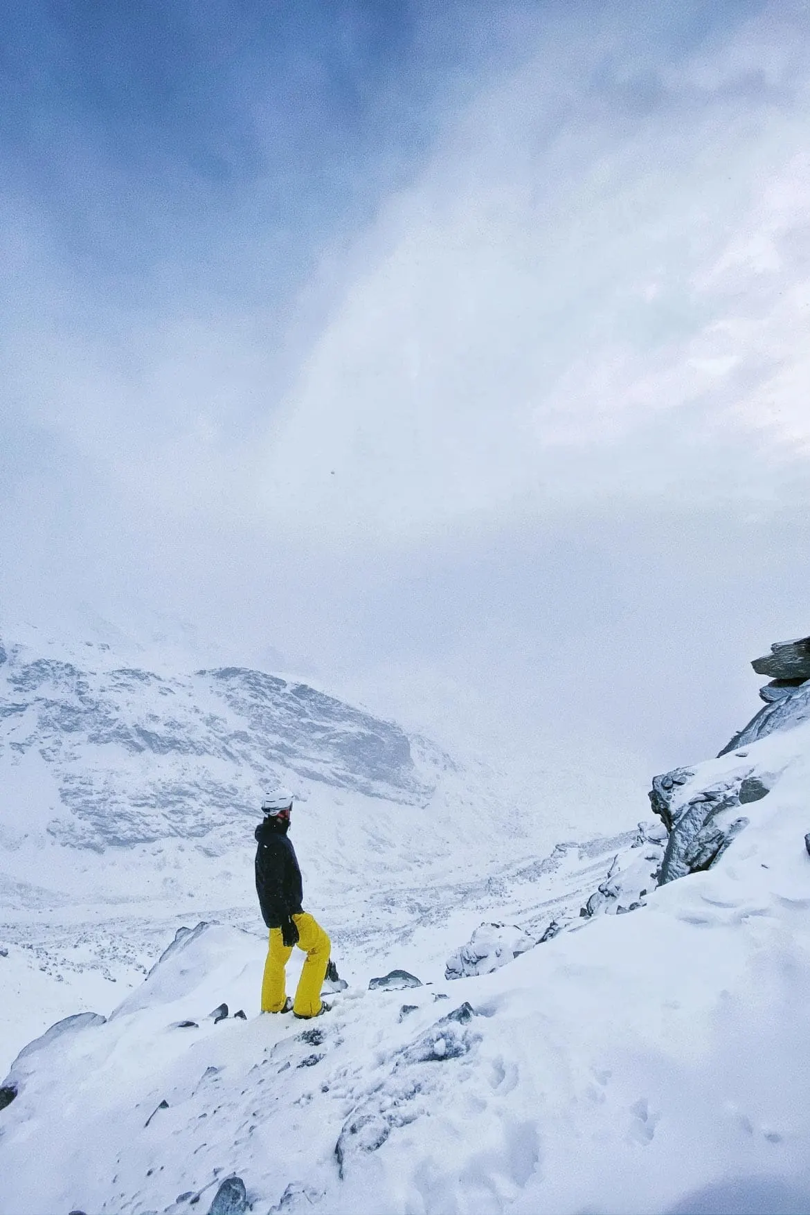 skiing in val thorens
