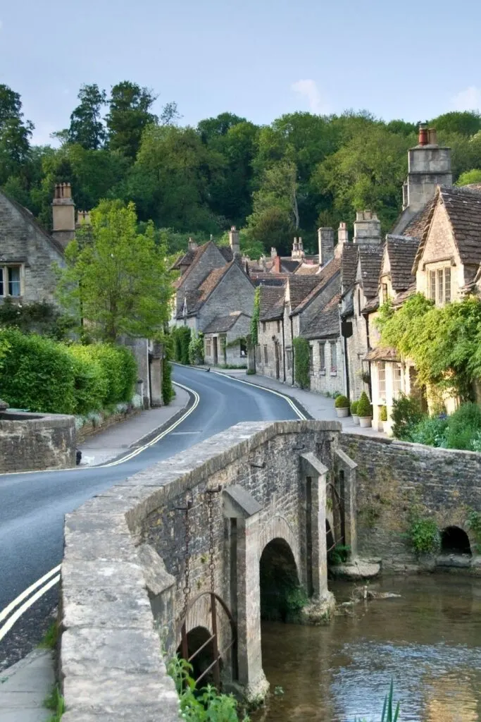 cotswolds village