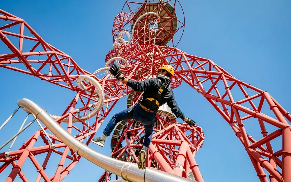 abseil down the arcelormittal orbital