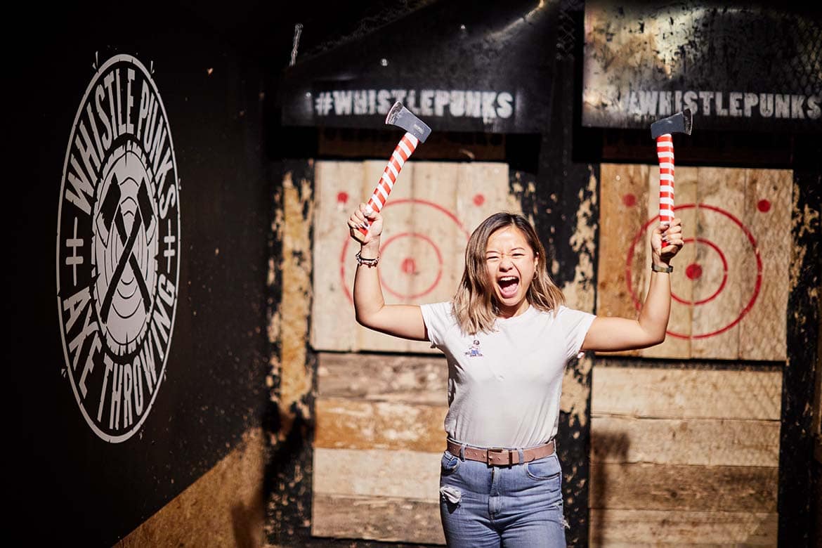 axe throwing in london