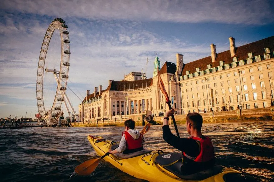 kayaking in london
