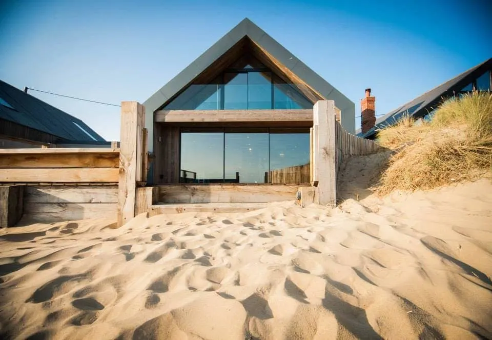 beach airbnb uk