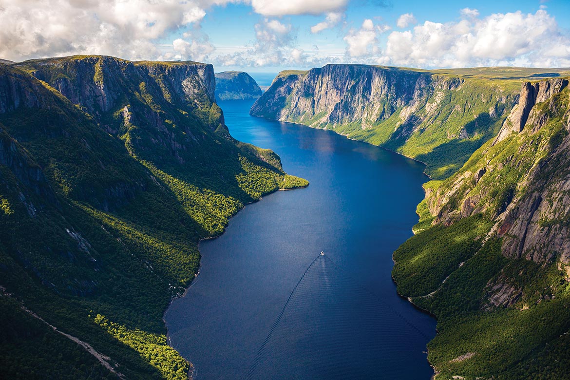 gros morne national park