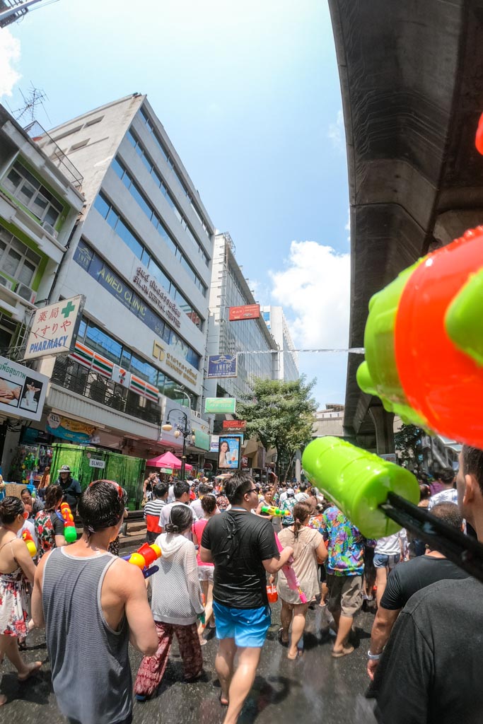 thailand water fight