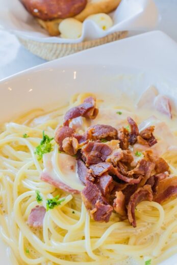 What to Eat in Rome, Italy (2022 Food Guide)