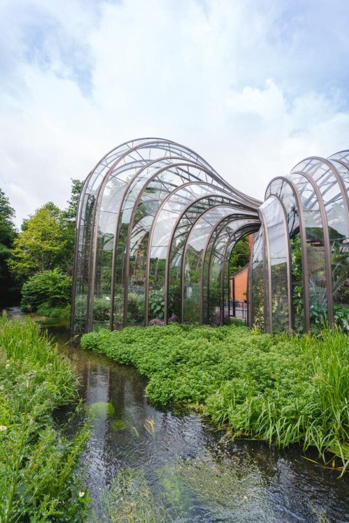 bomaby sapphire gin tour