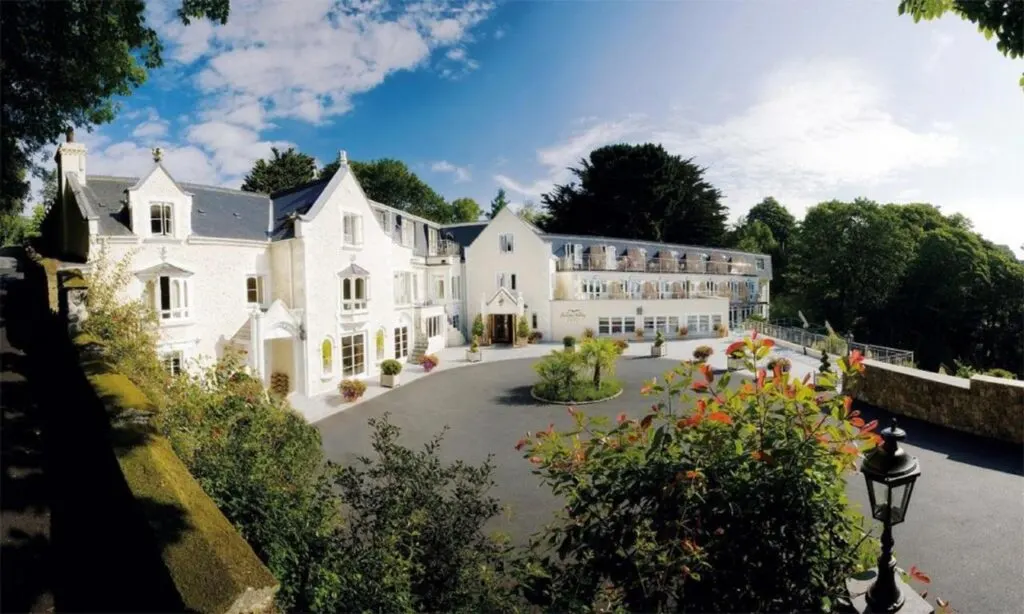 fermain valley hotel