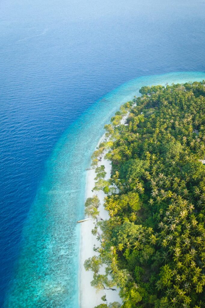 best hotels in the maldives