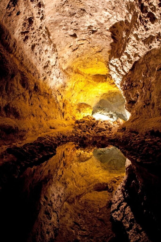 cueva de los verdes lanzarote canary islands