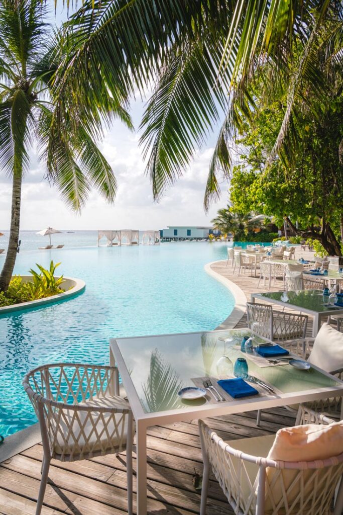 travelling to the maldives