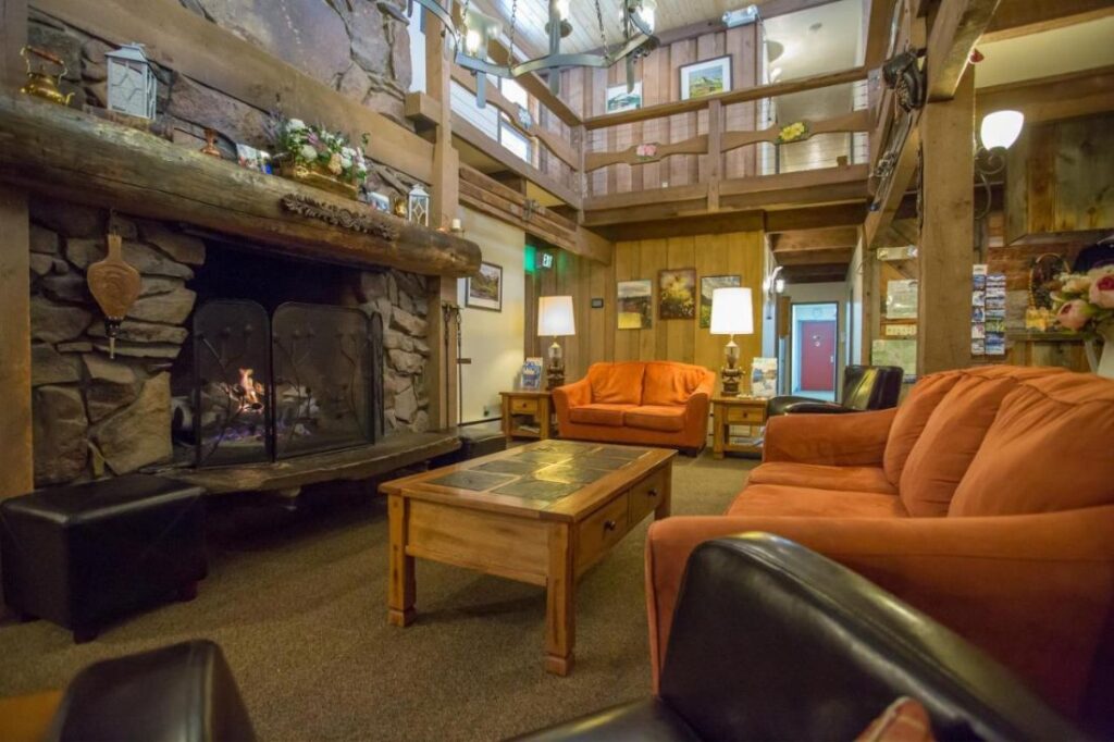 accommodation in crested butte