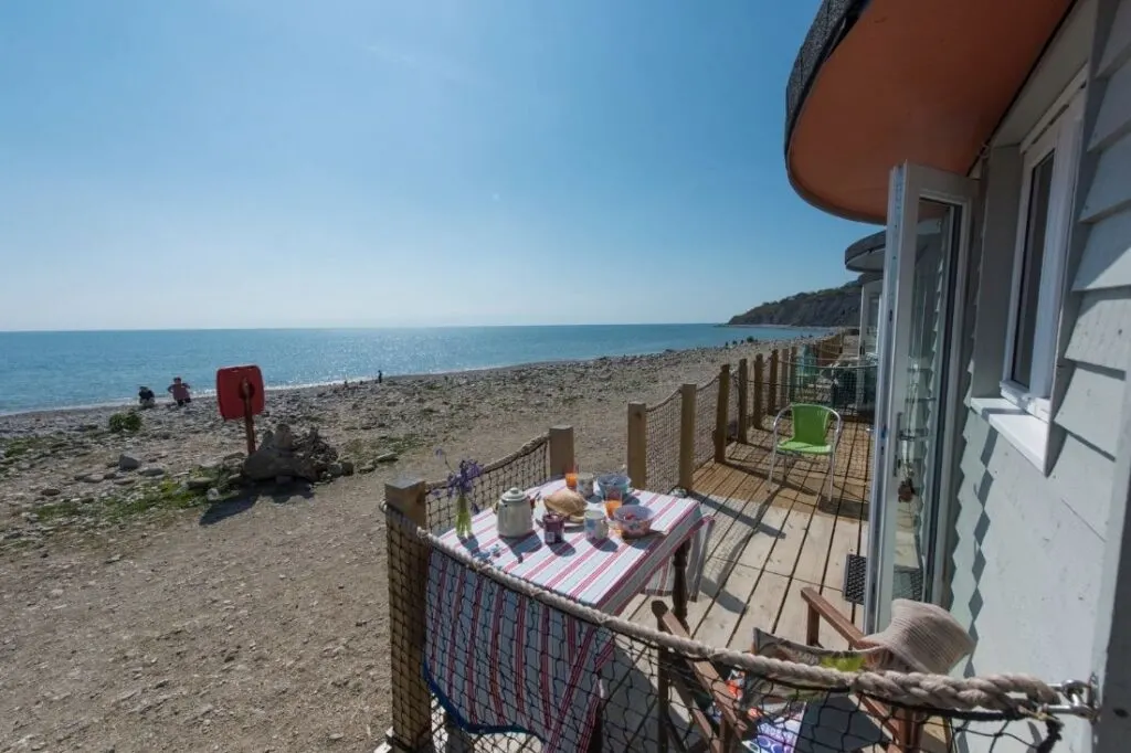 beach hut devon