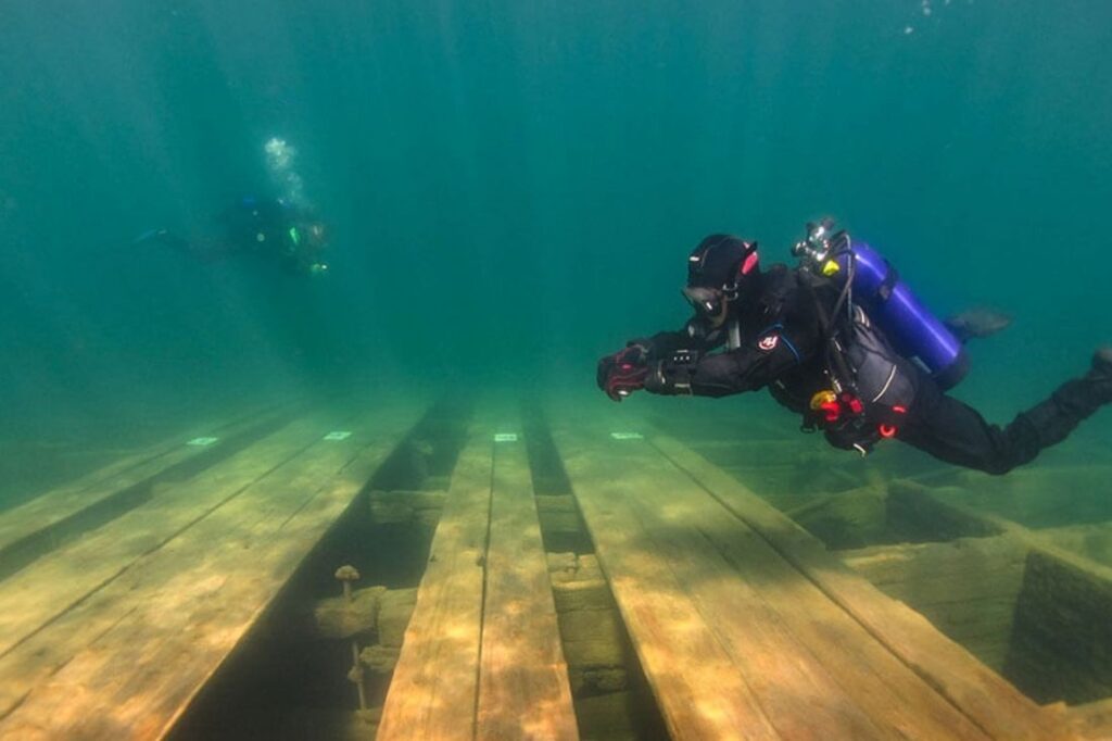 diving at lake tahoe