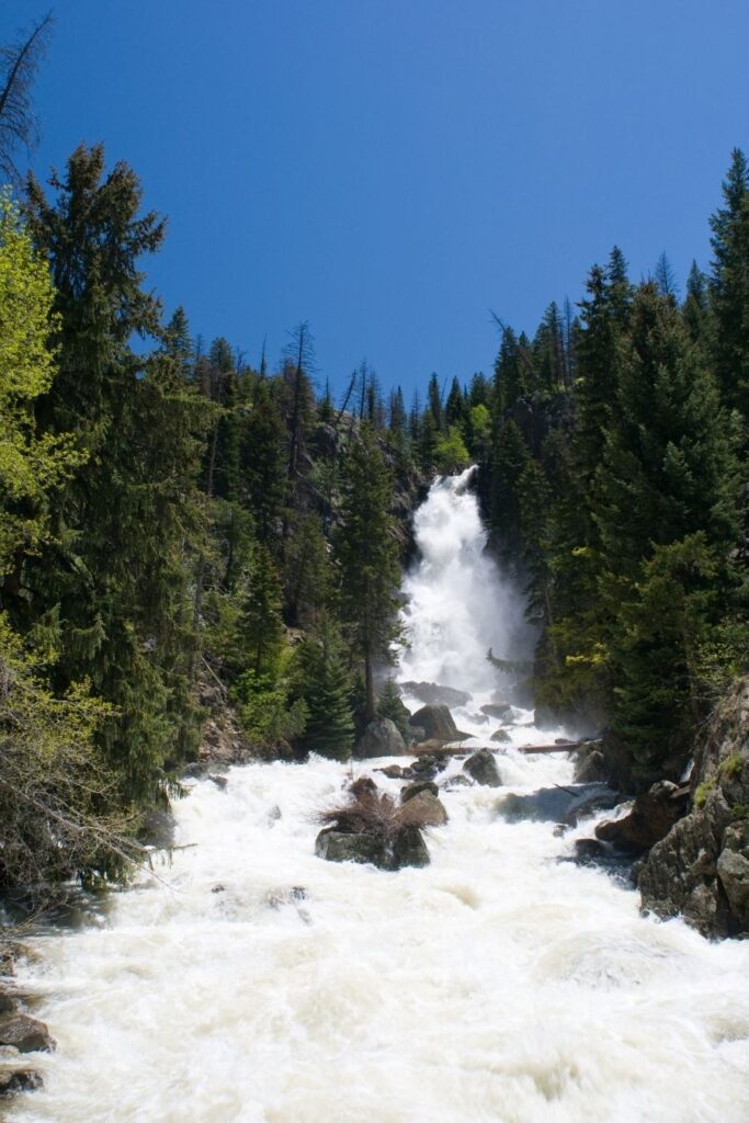 fish creek falls colorado