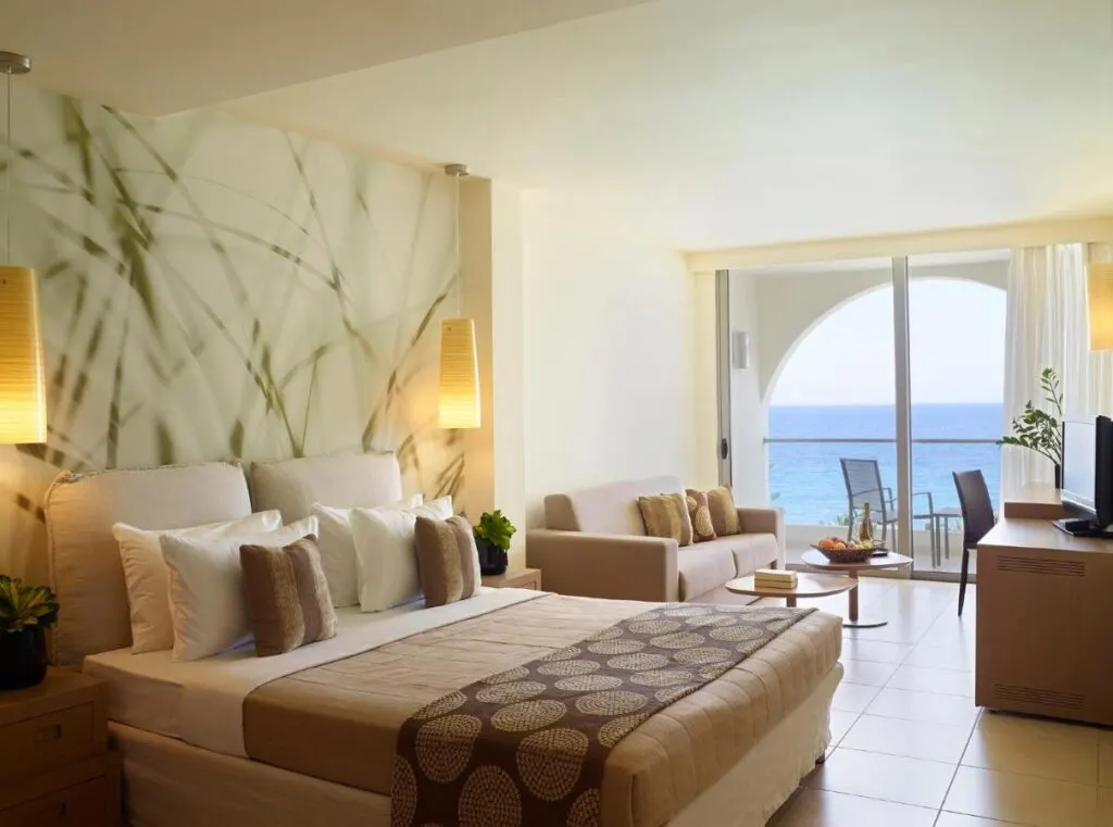 where to stay in rhodes