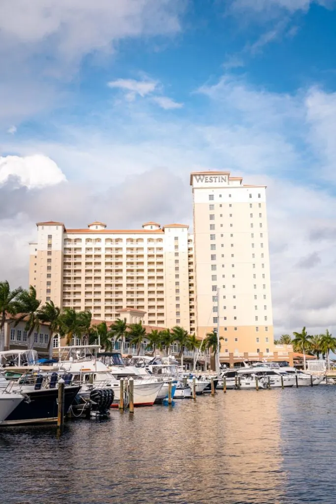 hotels in fort myers