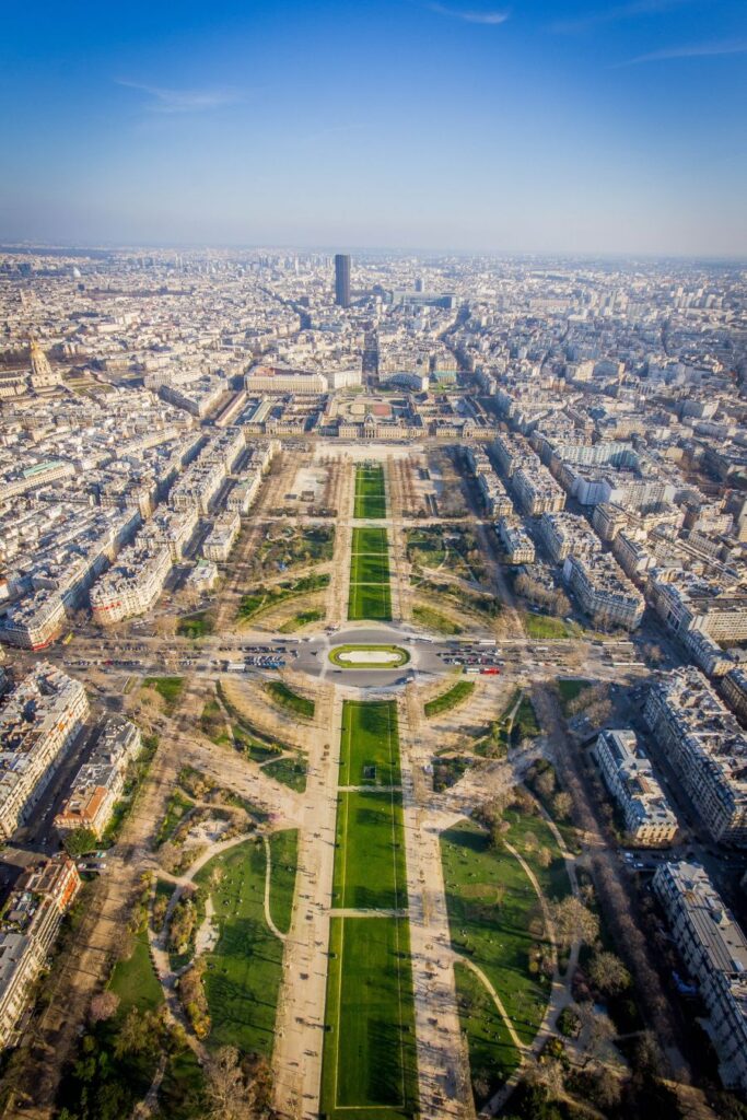 view from the top of the eiffel tower