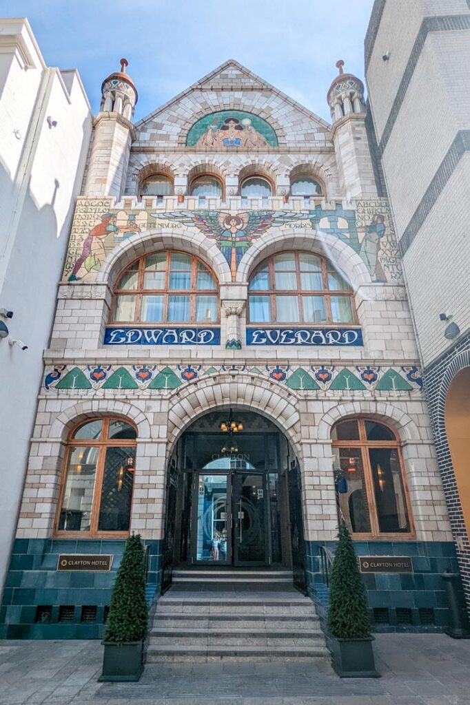 where to stay in bristol