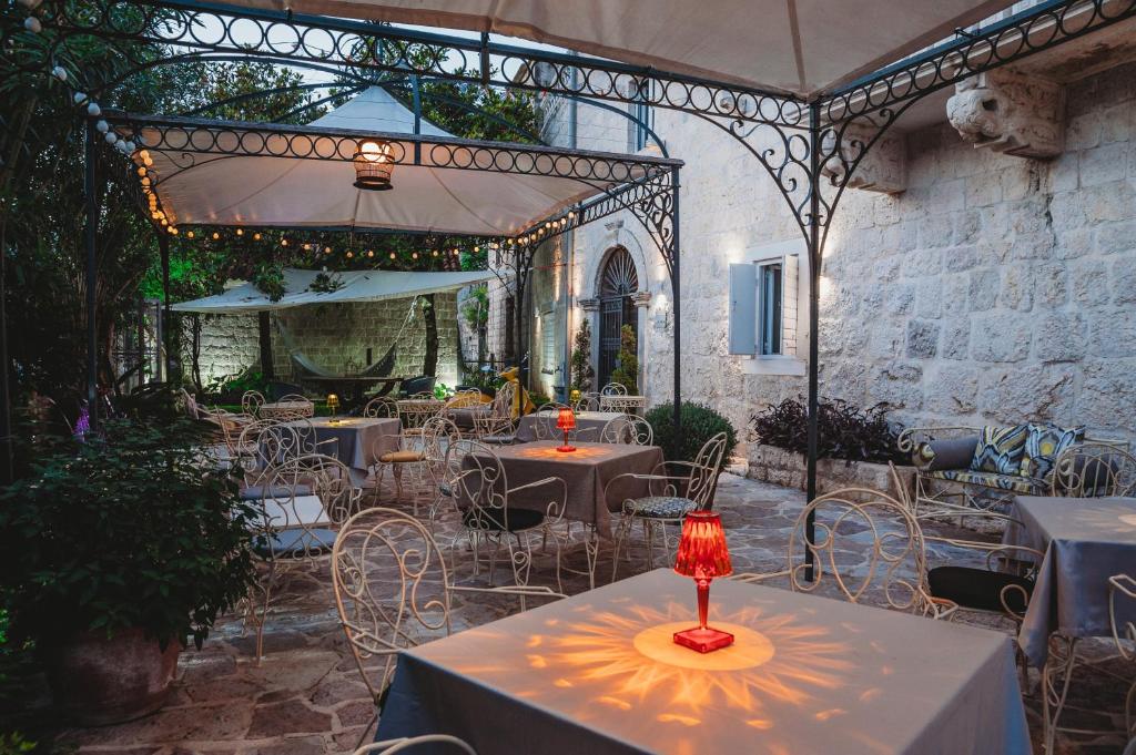 Palazzo Radomiri Heritage Boutique Hotel 2