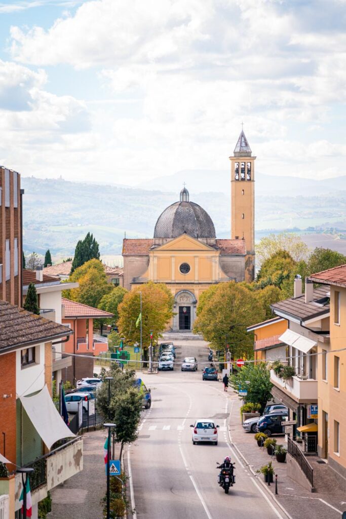 marche region tourist attractions