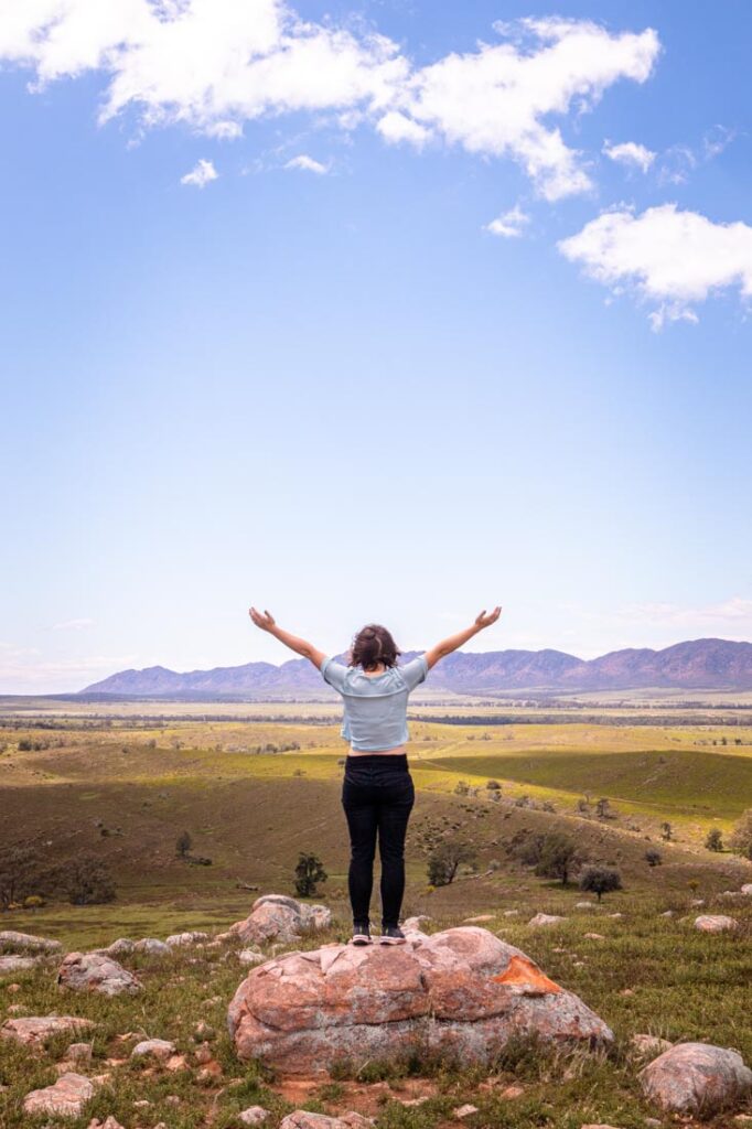 hiking flinders ranges