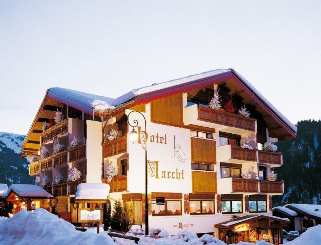 where to stay in chatel