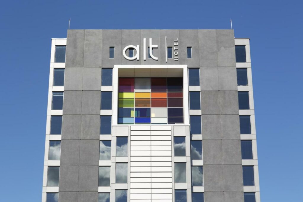 Alt Hotel