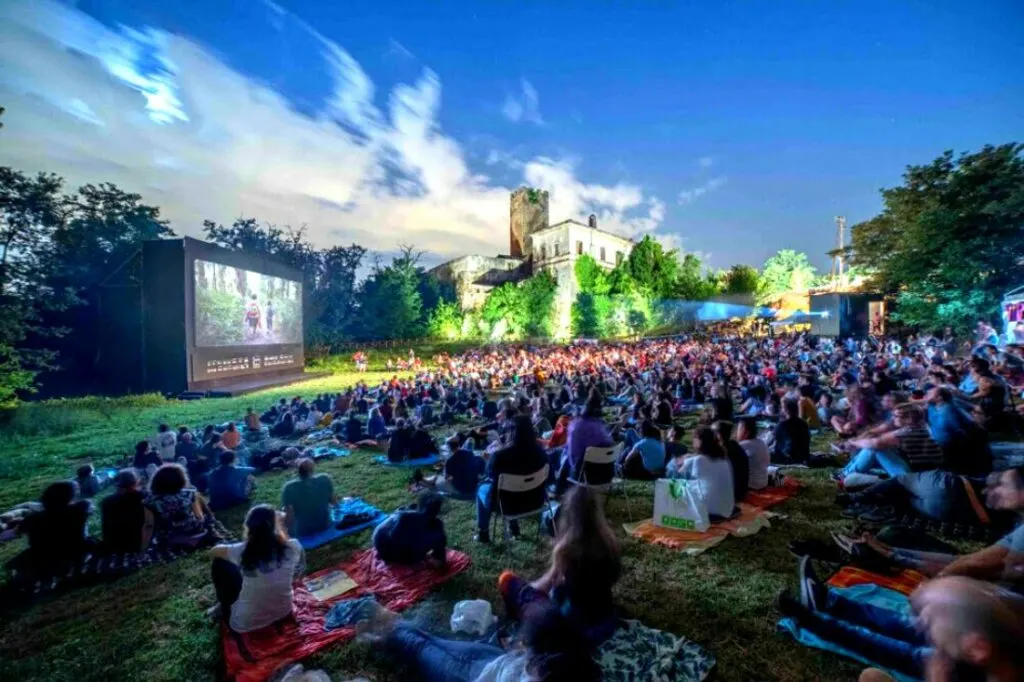 casale della cervelletta cinema