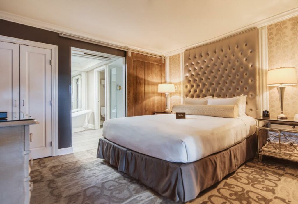 Hotel Ballard 1